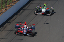 Justin Wilson, Andretti Autosport Honda et Townsend Bell, Dreyer and Reinbold Racing Chevrolet