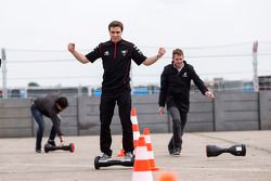 Scott Speed, Andretti Autosport, Jérôme d'Ambrosio, Dragon Racing try a new form of transportation