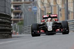 Пастор Мальдонадо, Lotus F1 Team