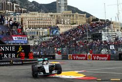 Льюис Хэмилтон, Mercedes AMG F1 W06