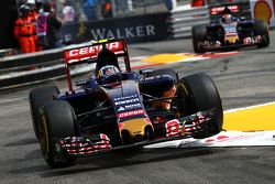 Carlos Sainz Jr., Scuderia Toro Rosso STR10