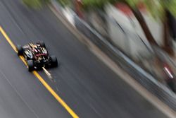 Пастор Мальдонадо, Lotus F1 Team