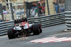 Daniel Ricciardo, Red Bull Racing RB11 sends sparks flying
