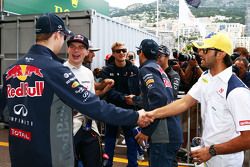 Даниил Квят, Red Bull Racing; Макс Ферстаппен, Scuderia Toro Rosso и Фелипе Наср, Sauber F1 Team
