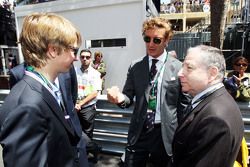 Andrea Albert Pierre Casiraghi, neveu de SAS le Prince Albert de Monaco, sur la grille avec Jean Todt, président de la FIA