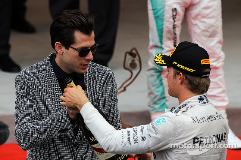 Kazanan Nico Rosberg, Mercedes AMG F1