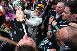 Победитель - Нико Росберг, Mercedes AMG F1 Team