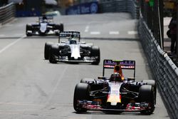 Даниил Квят, Red Bull Racing RB11
