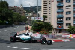 Льюис Хэмилтон, Mercedes AMG F1 W06