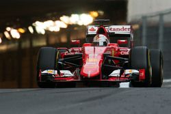 Sebastian Vettel, Ferrari SF15-T