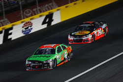 Danica Patrick, Stewart-Haas Racing Chevrolet and Tony Stewart, Stewart-Haas Racing Chevrolet