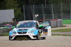 Стефано Комини, SEAT, сход