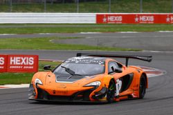 #58 Von Ryan Racing McLaren 650S: Shane van Gisbergen, Robert Bell, Kevin Estre