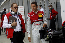 Timo Scheider, Audi Sport Team Phoenix Audi RS 5 DTM with his engineer