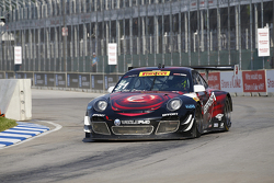 #31 EFFORT Racing Porsche 911 GT3 R: Ryan Dalziel