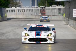 #33 Riley Motorsports SRT Viper GT3-R: Ben Keating, Jeroen Bleekemolen