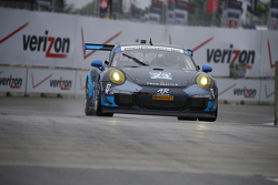 #23 Alex Job Racing Porsche 911 GT America: Ian James, Mario Farnbacher