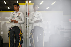 Philo Paz Armand, Pons Racing