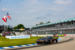 #9 K-Pax Racing McLaren 650S GT3: Kevin Estre