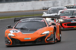 #12 Von Ryan Racing McLaren 650S: Gilles Vannelet, Adrian Quaife-Hobbs