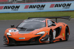 #12 Von Ryan Racing McLaren 650S: Gilles Vannelet, Adrian Quaife-Hobbs