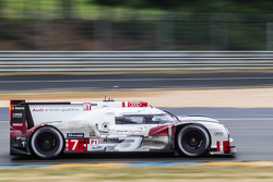 #7 Audi Sport Team Joest Audi R18 e-tron quattro: Marcel Fässler, Andre Lotterer, Benoit Tréluyer