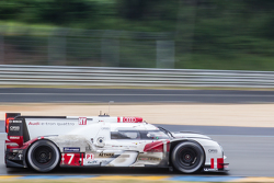 #7 Audi Sport Team Joest Audi R18 e-tron quattro: Marcel Fässler, Andre Lotterer, Benoit Tréluyer