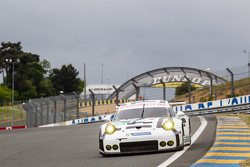 #92 Porsche Team Manthey Porsche 911 RSR : Frédéric Makowiecki, Patrick Pilet, Wolf Henzler, Sven Müller