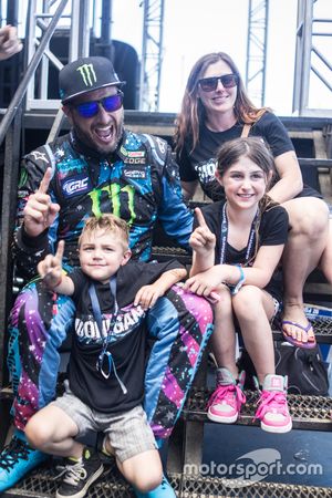 Winner Ken Block and family