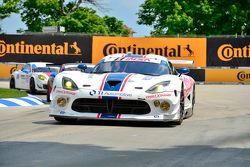 #33 Riley Motorsports, SRT Viper GT3-R: Ben Keating, Jeroen Bleekemolen