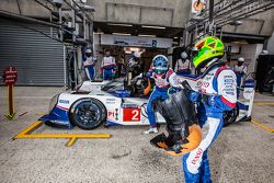 #2 Toyota Racing Toyota TS040 Hybrid: Alexander Wurz, Stéphane Sarrazin, Mike Conway