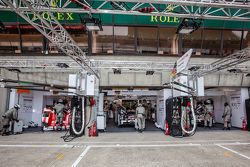 Porsche Team pit area