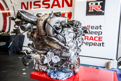 日产车队21号日产GT-R LM NISMO引擎