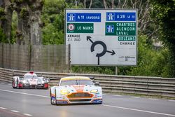 #96 Aston Martin Racing Aston Martin Vantage GTE: Francesco Castellacci, Roald Goethe, Stuart Hall