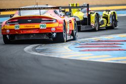 #99 Aston Martin Racing V8 Aston Martin Vantage GTE: Fernando Rees, Alex MacDowall, Richie Stanaway