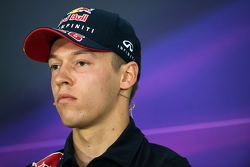 Daniil Kvyat, Red Bull Racing en la Conferencia de prensa de la FIA