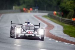 #18 Porsche Team Porsche 919 Hybrid: Romain Dumas, Neel Jani, Marc Lieb, Frédéric Makowiecki