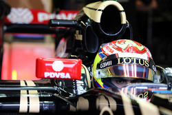 Pastor Maldonado, Lotus F1 E23