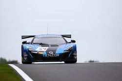 #54 Attempto Racing McLaren 650S GT3: Nicolas Armindo, Philipp Wlazik