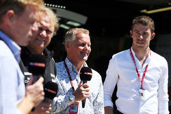 Simon Lazenby, Sky Sports F1 TV Presenter with Robert Fernley, Sahara Force India F1 Team Deputy Team Principal; Johnny Herbert, Sky Sports F1 Presenter, and Paul di Resta, DTM Driver