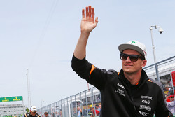 Nico Hulkenberg, Sahara Force India F1 en el desfile de los pilotos