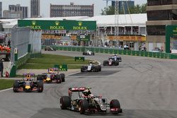 Пастор Мальдонадо, Lotus F1 E23