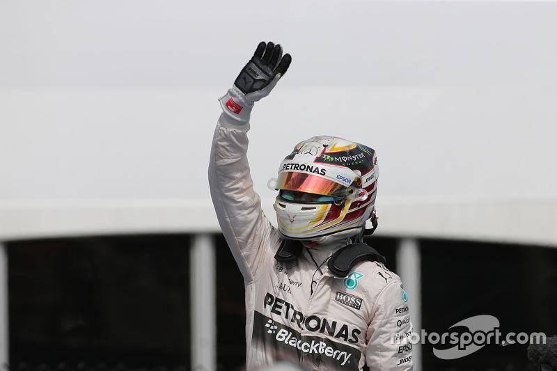 Podyum: İlk sıra Lewis Hamilton, Mercedes AMG F1