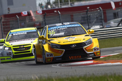 Яп ван Лаген, Lada Vesta WTCC, Lada Sport Rosneft и Юго Валент, Chevrolet RML Cruze TC1, Campos Racing