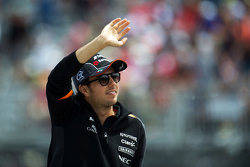 Sergio Pérez, Sahara Force India F1 en el desfile de pilotos