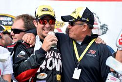 Il vincitore: Martin Truex Jr., Furniture Row Racing Chevrolet