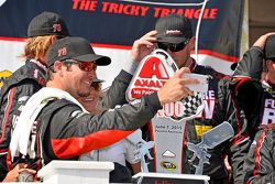 Winnaar: Martin Truex Jr., Furniture Row Racing Chevrolet