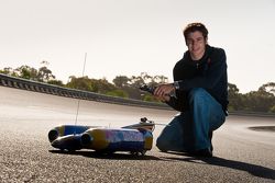 Rick Kelly's rocket powered RC racer