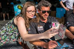 Dempsey Proton Competition: Patrick Dempsey with a fan