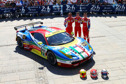 #71 AF Corse Ferrari 458 GTE: Davide Rigon, James Calado, Olivier Beretta